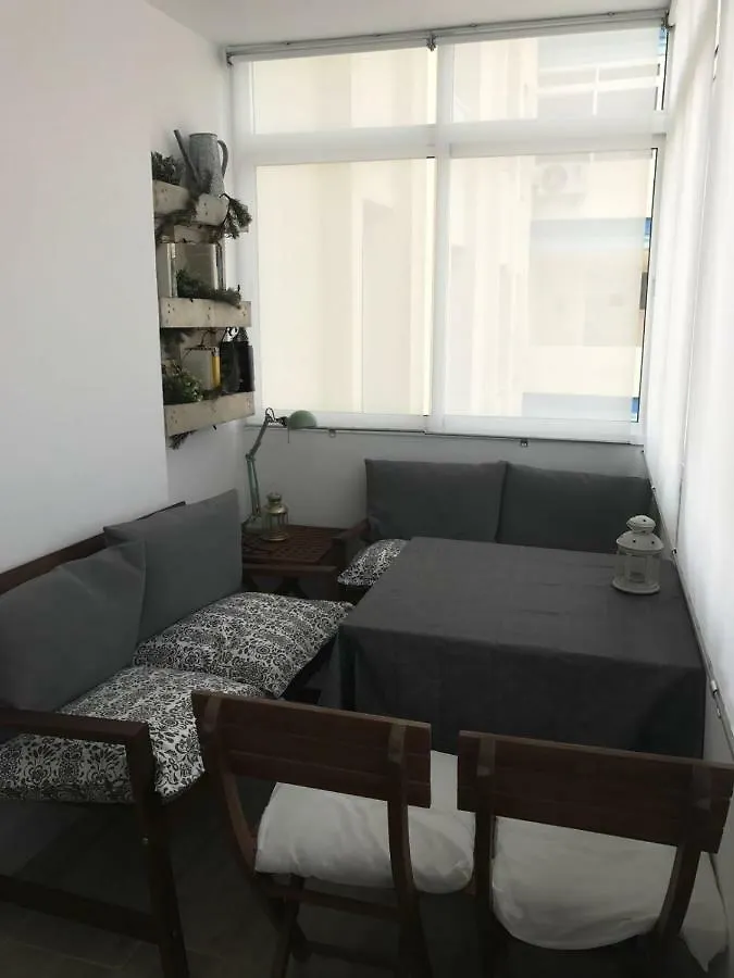 Apartamento Torreblanca Free Parking فوينخيرولا 0*,